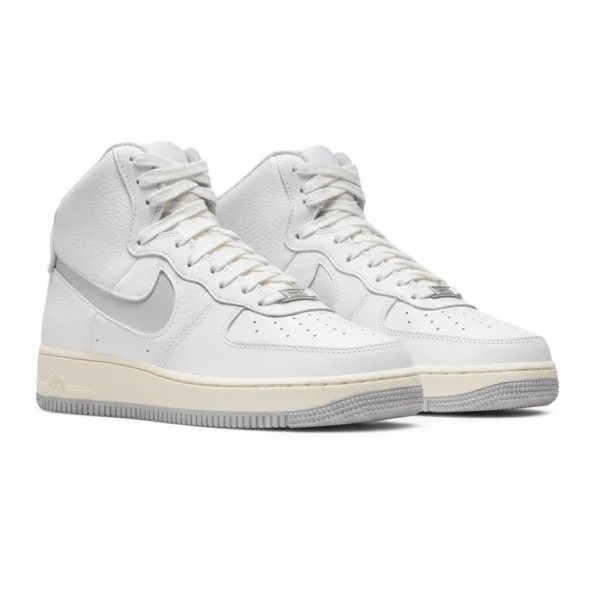 ⁦Nike Air Force 1 High Strapless White Light Smoke Grey⁩ – תמונה ⁦2⁩