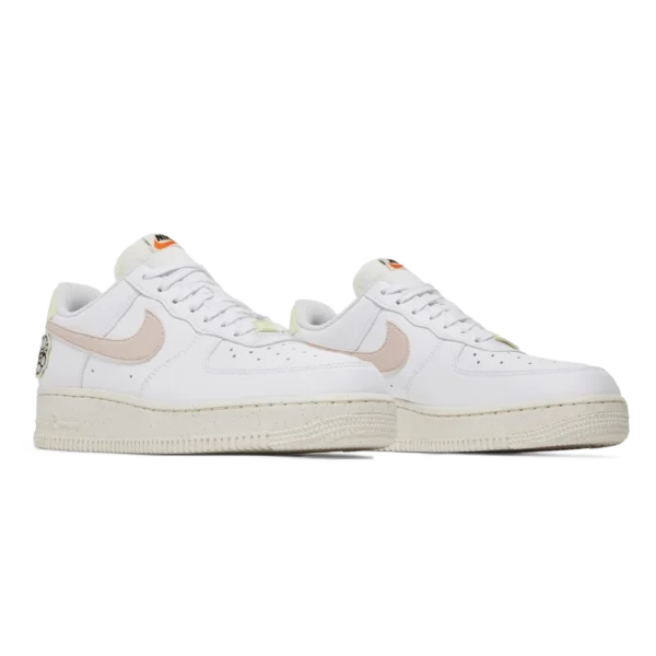 ⁦Nike Air Force 1 Low Flower Power⁩ – תמונה ⁦2⁩