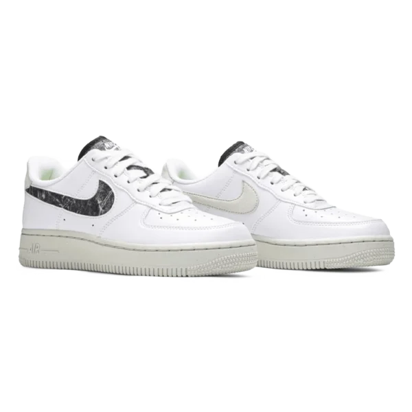 ⁦Nike Air Force 1 Recycled Wool Pack White Black⁩ – תמונה ⁦2⁩
