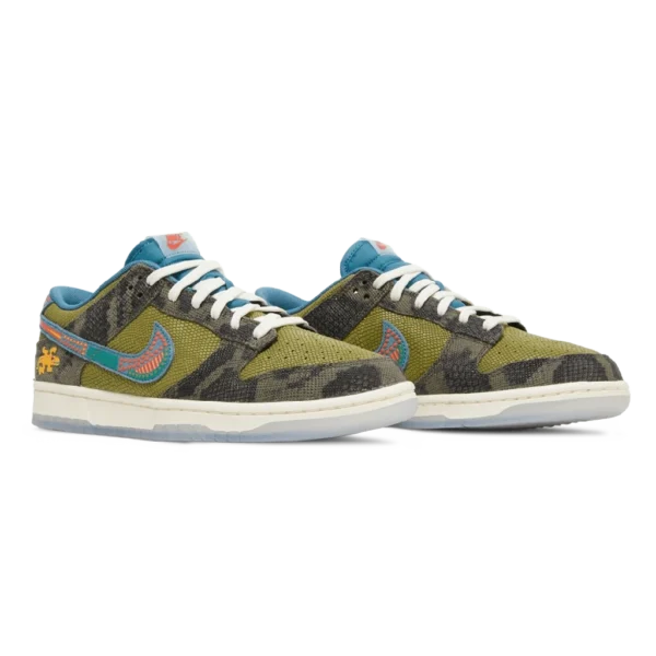 ⁦Nike Dunk Low SiEMPRE Familia⁩ – תמונה ⁦2⁩