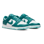 ⁦Nike Dunk Low “Ocean” Summit White Bright Spruce⁩ – תמונה ⁦2⁩