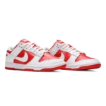 ⁦Nike Dunk Low Championship Red⁩ – תמונה ⁦2⁩