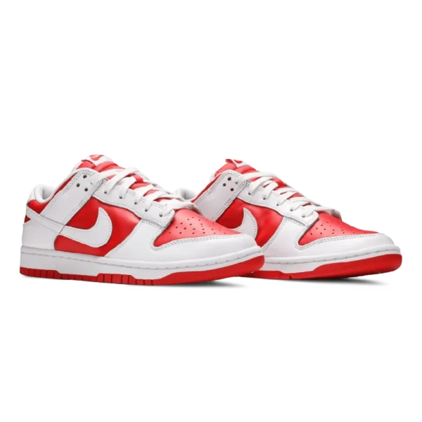 ⁦Nike Dunk Low Championship Red⁩ – תמונה ⁦2⁩