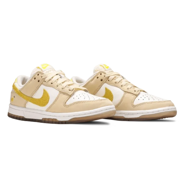 ⁦Nike Dunk Low Lemon Drop⁩ – תמונה ⁦2⁩