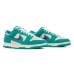 ⁦Nike Dunk Low SE ’85 Sail Lapis Off Noir Neptune Green⁩ – תמונה ⁦2⁩