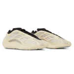 ⁦Adidas Yeezy 700 V3 Azael⁩ – תמונה ⁦2⁩