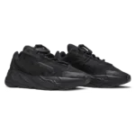 ⁦Adidas Yeezy Boost 700 MNVN Triple Black⁩ – תמונה ⁦2⁩