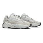 ⁦Adidas Yeezy Boost 700 Salt⁩ – תמונה ⁦2⁩