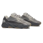⁦Adidas Yeezy Boost 700 V2 Tephra⁩ – תמונה ⁦2⁩