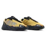 ⁦Adidas Yeezy Boost 700 MNVN Honey Flux⁩ – תמונה ⁦2⁩