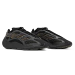 ⁦Adidas Yeezy 700 V3 Eremiel⁩ – תמונה ⁦2⁩