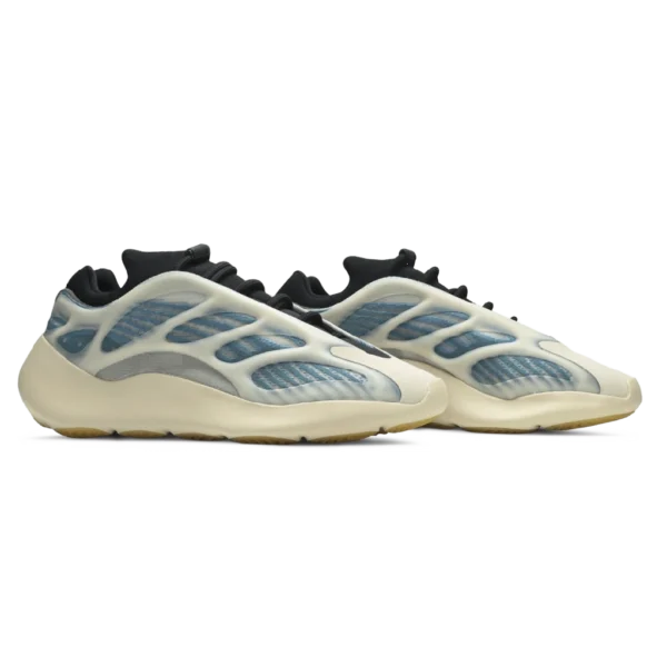 ⁦Adidas Yeezy 700 V3 Kyanite⁩ – תמונה ⁦2⁩