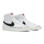 ⁦Nike Blazer Mid ’77 Vintage White Black⁩ – תמונה ⁦2⁩