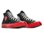 ⁦Converse Chuck 70 High x Comme des Garçons PLAY Black Red⁩ – תמונה ⁦2⁩