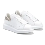 ⁦Alexander McQueen Oversized Sneaker White Contrast Heel Counter⁩ – תמונה ⁦2⁩