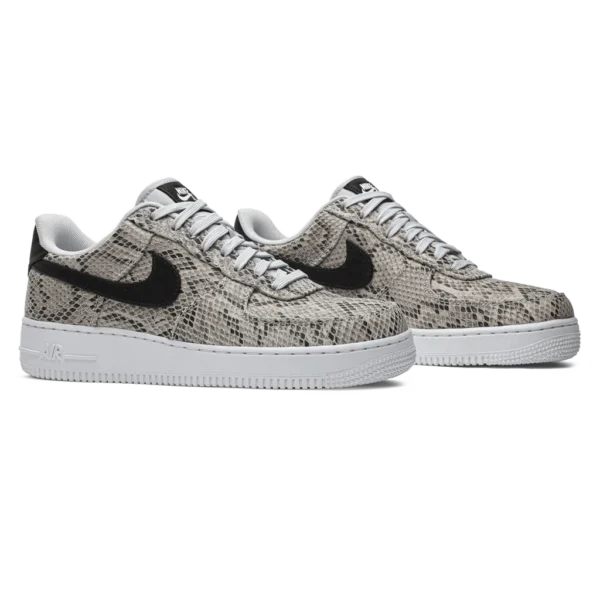 ⁦Nike Air Force 1 Low Snakeskin⁩ – תמונה ⁦2⁩