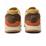 ⁦Nike Air Max 1 Premium Wheat Gold Bacon Crepe Pack⁩ – תמונה ⁦3⁩