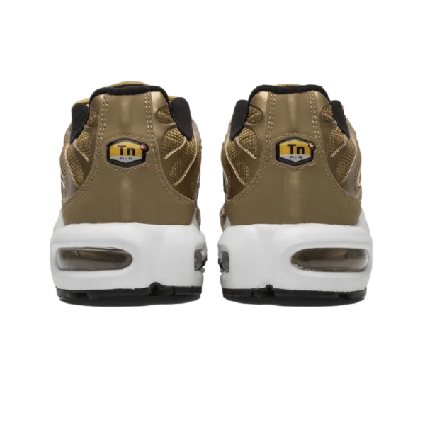 ⁦Nike Air Max Plus Metallic Gold⁩ – תמונה ⁦3⁩
