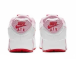 ⁦Nike Air Max 90 Love Letter⁩ – תמונה ⁦3⁩
