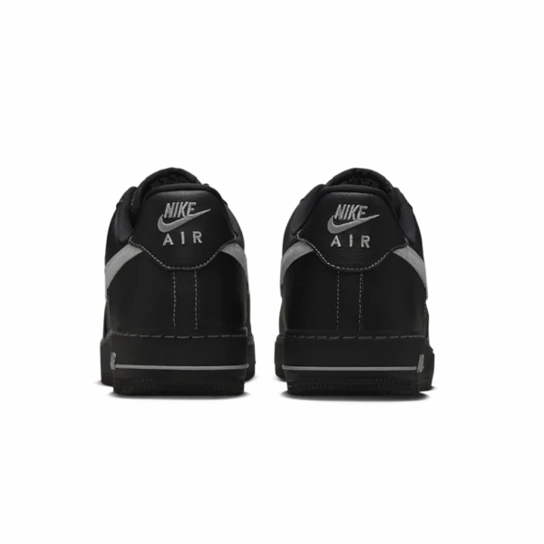 ⁦Nike Air Force 1 LV8 Utility Black⁩ – תמונה ⁦3⁩