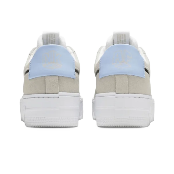 ⁦Nike Air Force 1 Pixel Desert Sand⁩ – תמונה ⁦3⁩