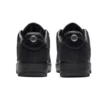 ⁦Nike Air Force 1 x Stüssy "Triple Black"⁩ – תמונה ⁦3⁩