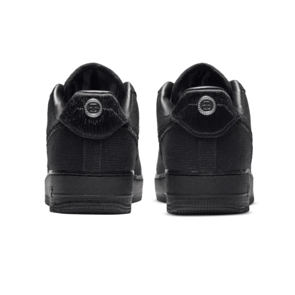 ⁦Nike Air Force 1 x Stüssy "Triple Black"⁩ – תמונה ⁦3⁩