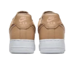 ⁦Nike Air Force 1 07 Essential Hemp Metallic Rose Gold⁩ – תמונה ⁦3⁩