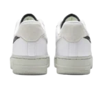 ⁦Nike Air Force 1 Recycled Wool Pack White Black⁩ – תמונה ⁦3⁩