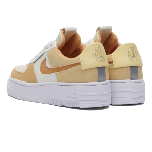 ⁦Nike Air Force 1 Pixel Sail Tan⁩ – תמונה ⁦3⁩