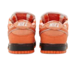 ⁦Nike SB Dunk Low x Concepts Orange Lobster⁩ – תמונה ⁦3⁩