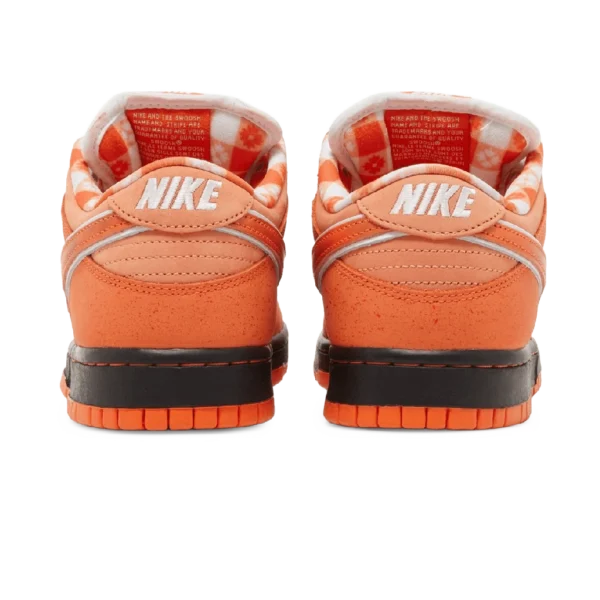 ⁦Nike SB Dunk Low x Concepts Orange Lobster⁩ – תמונה ⁦3⁩