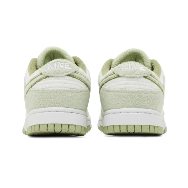 ⁦Nike Dunk Low Fleece Honeydew⁩ – תמונה ⁦3⁩