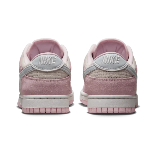 ⁦Nike Dunk Low LX Pink Foam⁩ – תמונה ⁦3⁩
