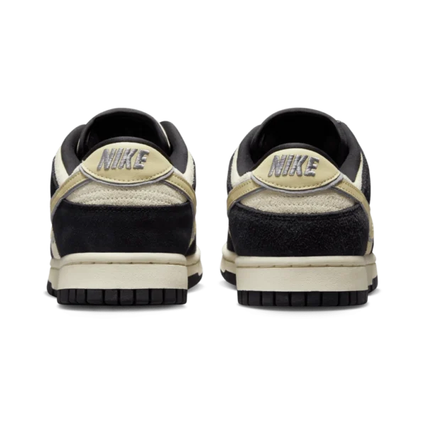 ⁦WMNS Dunk Low LX Black Team Gold⁩ – תמונה ⁦3⁩