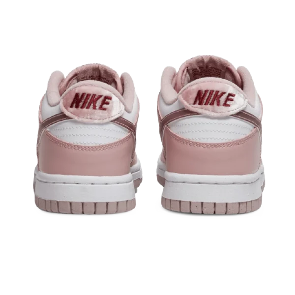 ⁦Nike Dunk Low Pink Glaze⁩ – תמונה ⁦3⁩