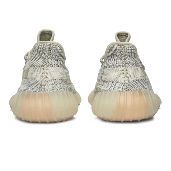 ⁦Adidas Yeezy Boost 350 V2 Lundmark Non-Reflective⁩ – תמונה ⁦3⁩