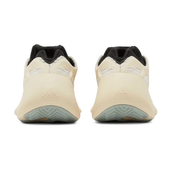 ⁦Adidas Yeezy 700 V3 Azael⁩ – תמונה ⁦3⁩