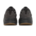 ⁦Adidas Yeezy Boost 700 Utility Black⁩ – תמונה ⁦3⁩