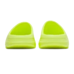 ⁦Adidas Yeezy Slides Glow Green⁩ – תמונה ⁦3⁩
