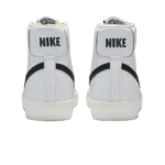 ⁦Nike Blazer Mid ’77 Vintage White Black⁩ – תמונה ⁦3⁩