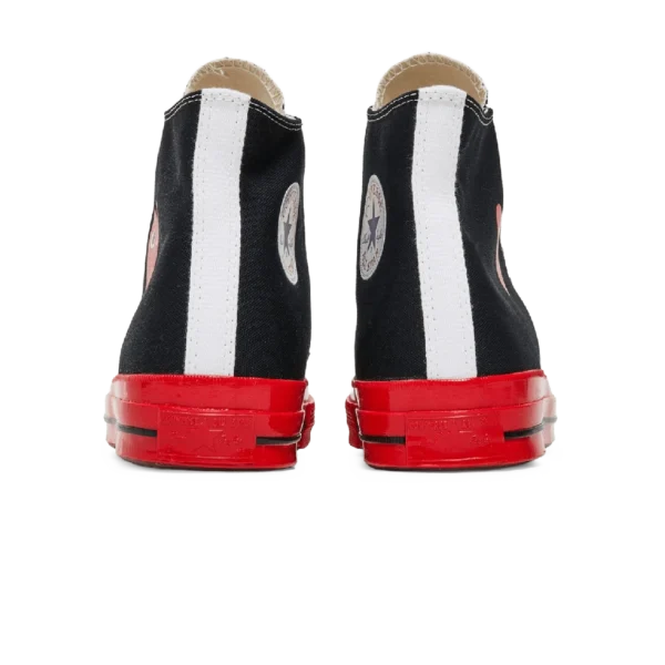 ⁦Converse Chuck 70 High x Comme des Garçons PLAY Black Red⁩ – תמונה ⁦3⁩