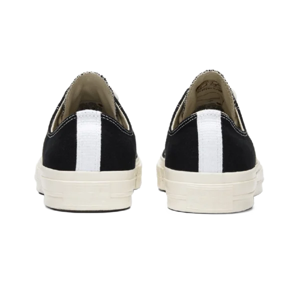 ⁦Converse Chuck Taylor 1970 Low Top x Comme des Garçons PLAY Black⁩ – תמונה ⁦3⁩