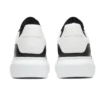 ⁦Alexander McQueen Oversized Black White⁩ – תמונה ⁦3⁩