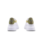 ⁦Alexander McQueen Oversized Sneaker White Crystal Embellishment⁩ – תמונה ⁦3⁩
