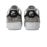 ⁦Nike Air Force 1 Low Snakeskin⁩ – תמונה ⁦3⁩