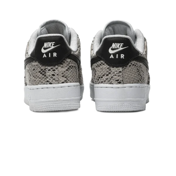 ⁦Nike Air Force 1 Low Snakeskin⁩ – תמונה ⁦3⁩