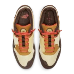⁦Nike Air Max 1 x Travis Scott “Baroque Brown”⁩ – תמונה ⁦4⁩