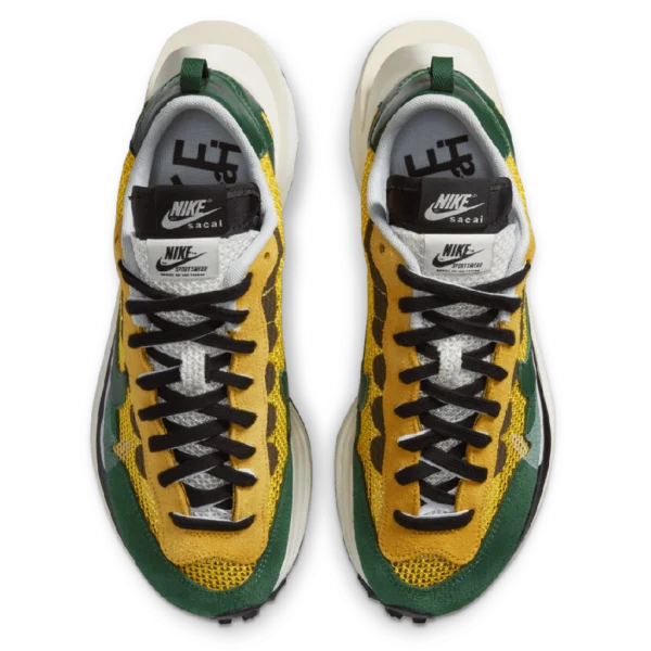 ⁦Nike Sacai Vapor Waffle "Tour Yellow Gorge Green"⁩ – תמונה ⁦4⁩