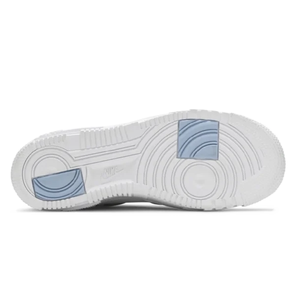 ⁦Nike Air Force 1 Pixel Desert Sand⁩ – תמונה ⁦4⁩